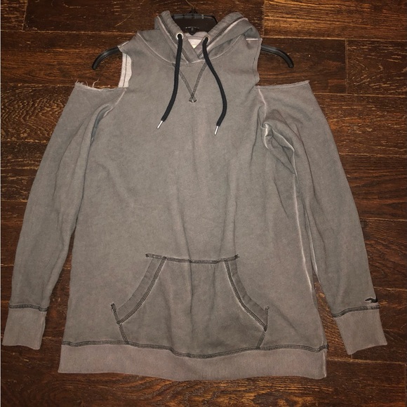 Hollister Hoodie, sweatshirt, cold-shoulder, Size Small, EUC - Picture 5 of 11
